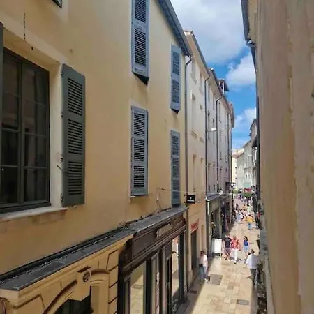 Plein Centre-ville Nîmes
